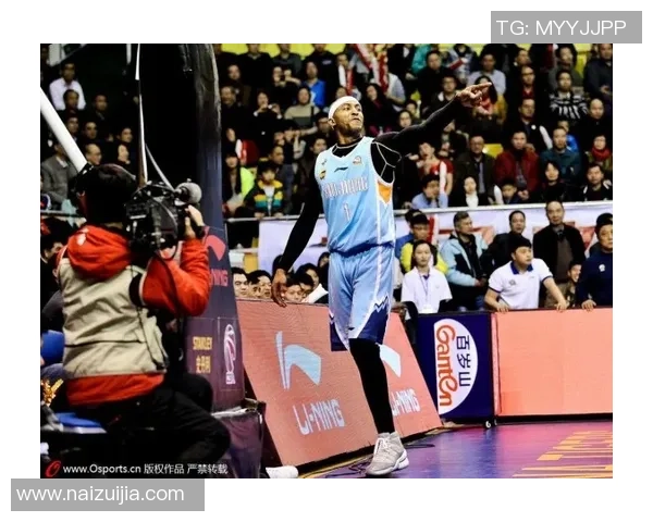 2017年CBA山东队与辽宁队激战回顾精彩瞬间与赛场亮点分析