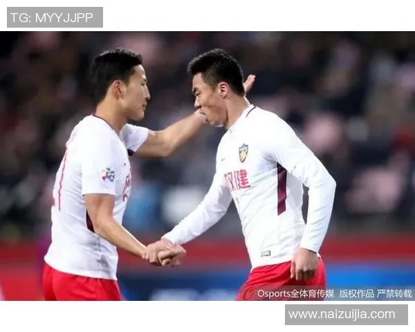 权健与申花激战正酣直播盛况引发球迷热议与期待